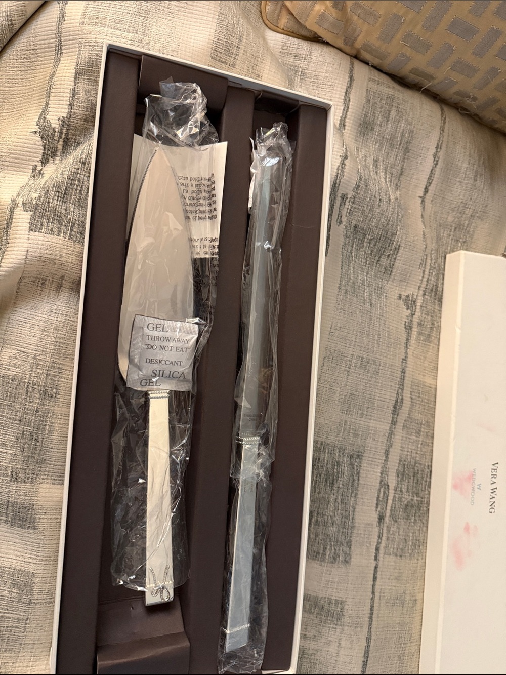 Vera Wang Polished Silver Cake Server and Knife Set